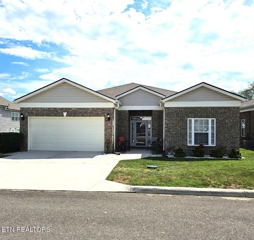 388 Creekside Way, Lenoir City, TN, 37771-2153 | Card Image