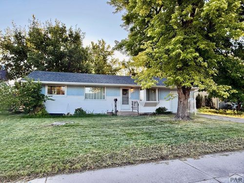 2110 Rosewood Ln, Pueblo, CO, 81005-2741 | Card Image