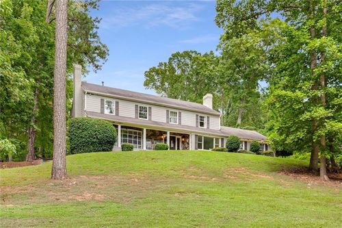 2660 Spalding Dr, Sandy Springs, GA, 30350-3735 | Card Image