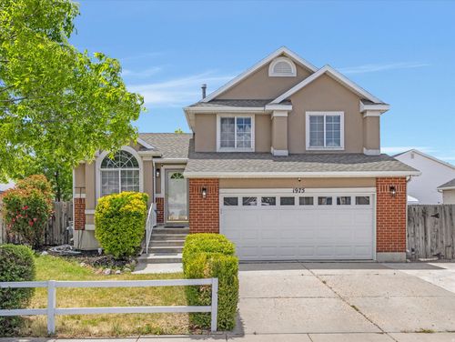 1975 Sir Andrew Way, Salt Lake City, UT, 84116-4660 | Card Image