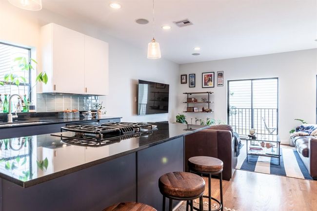 B - 4104 Spencer St, House other with 3 bedrooms, 4 bathrooms and 2 parking in Houston TX | Image 10