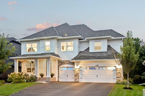 4386 Arbor Dr, Woodbury, MN, 55129-7585 | Card Image