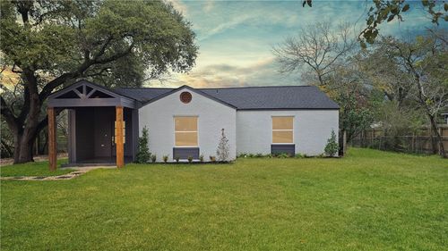 3803 Ridgewood St, Bryan, TX, 77801-3726 | Card Image