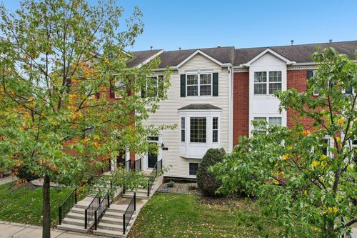324 Heritage Trl, Circle Pines, MN, 55014-5009 | Card Image