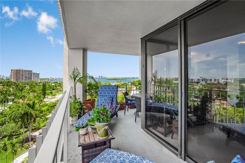 apt-1107-1000 Quayside Ter, Miami, FL, 33138-2218 | Card Image