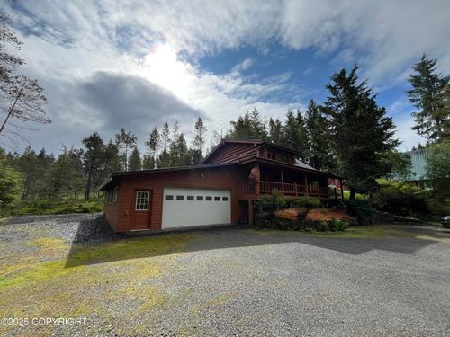 14 Calden Ln, Petersburg, AK, 99833 | Card Image