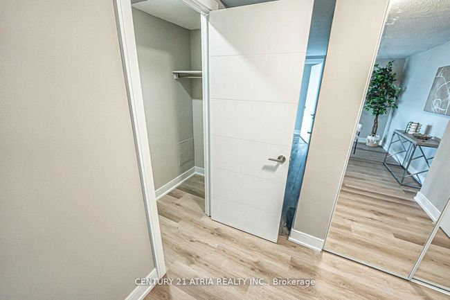 206 - 350 Webb Dr, Condo with 2 bedrooms, 2 bathrooms and 2 parking in Mississauga ON | Image 26