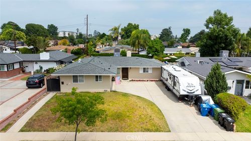 9350 Rhea Ave, Northridge, CA, 91324-4540 | Card Image