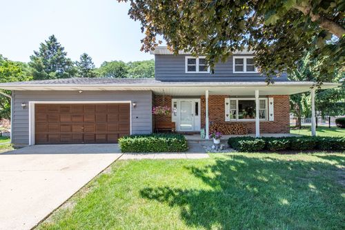 512 Cavin Ave, Winthrop Harbor, IL, 60096-1159 | Card Image