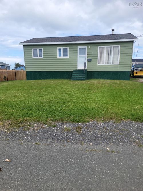 23 Warren Street, Glace Bay, NS, B1A1E1 | Card Image