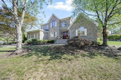 11 Jarombek Dr, Towaco, NJ, 07082-1425 | Card Image