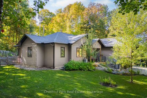 170 Springfield Rd, Huntsville, ON, P1H0H8 | Card Image
