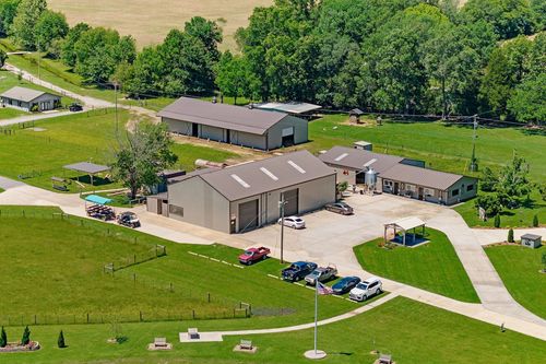 285 Harmony Ln, Smithville, TN, 37166-4400 | Card Image