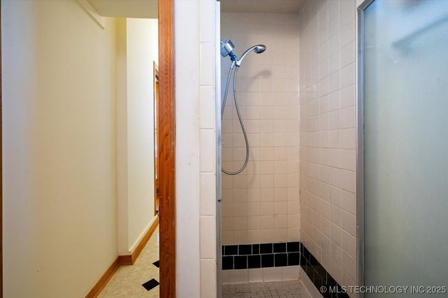 Third Bathroom | Image 21