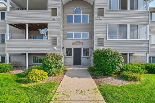 43-8358 Jasonville Ct Se, Caledonia, MI, 49316-8148 | Card Image