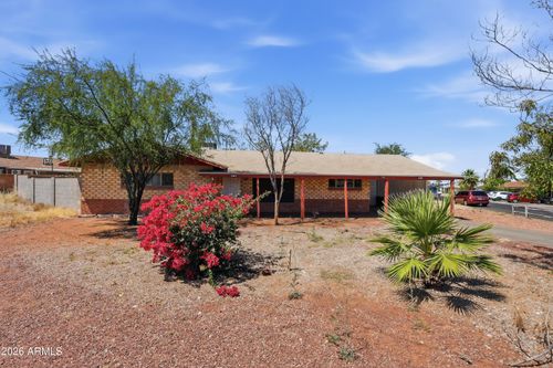 101 W Harwell Road, Phoenix, AZ, 85041 | Card Image
