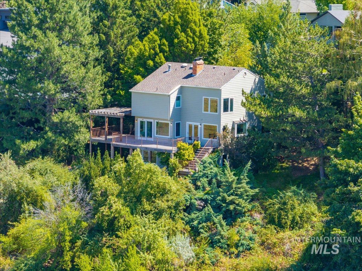 Hearthstone Dr, Boise, ID 83702