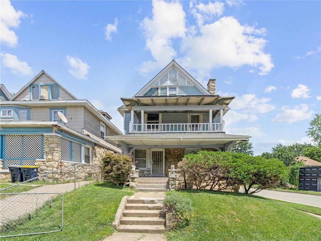 Benton Blvd, Kansas City, MO 64127