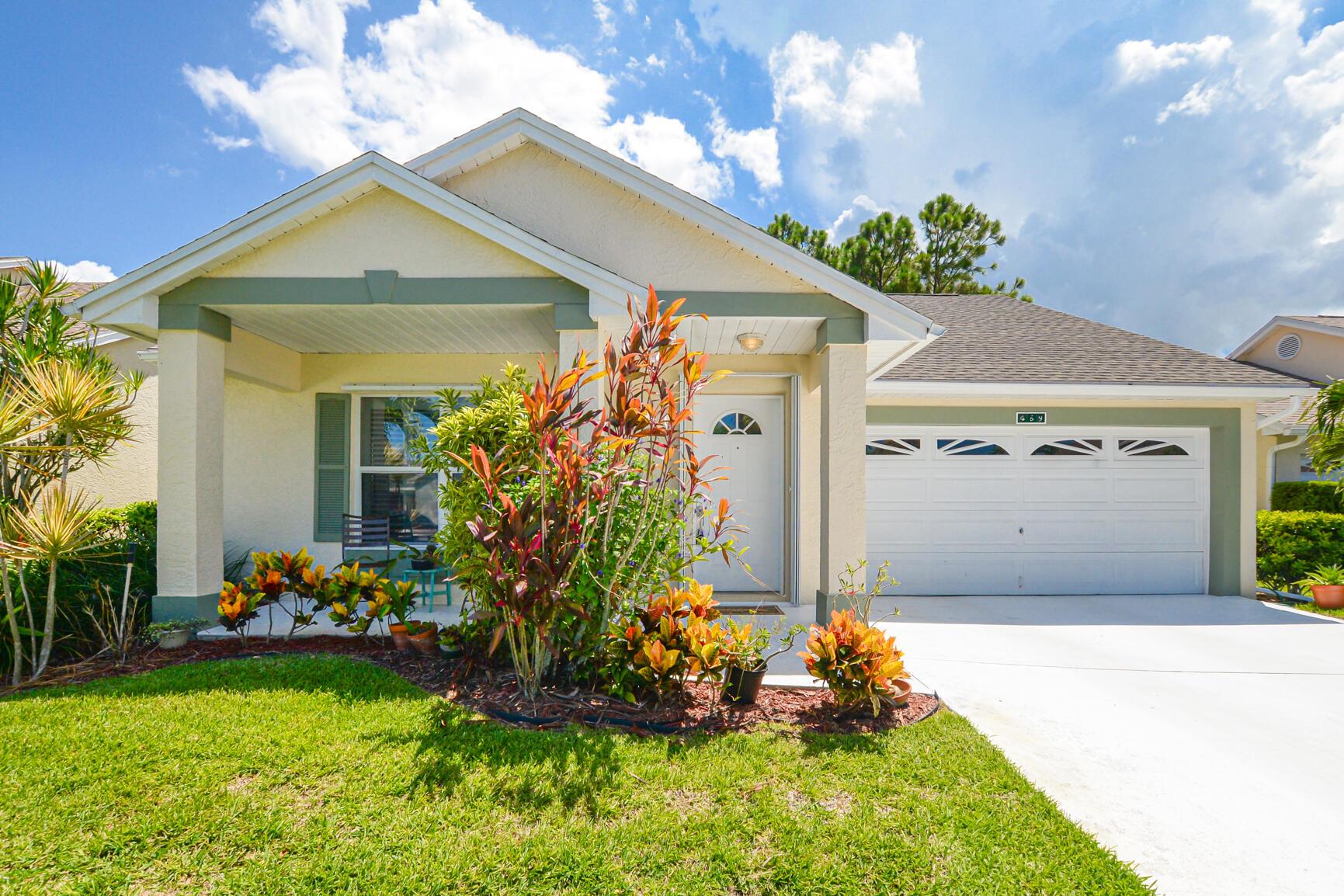 Casanova Cir, Port Saint Lucie, FL 34986
