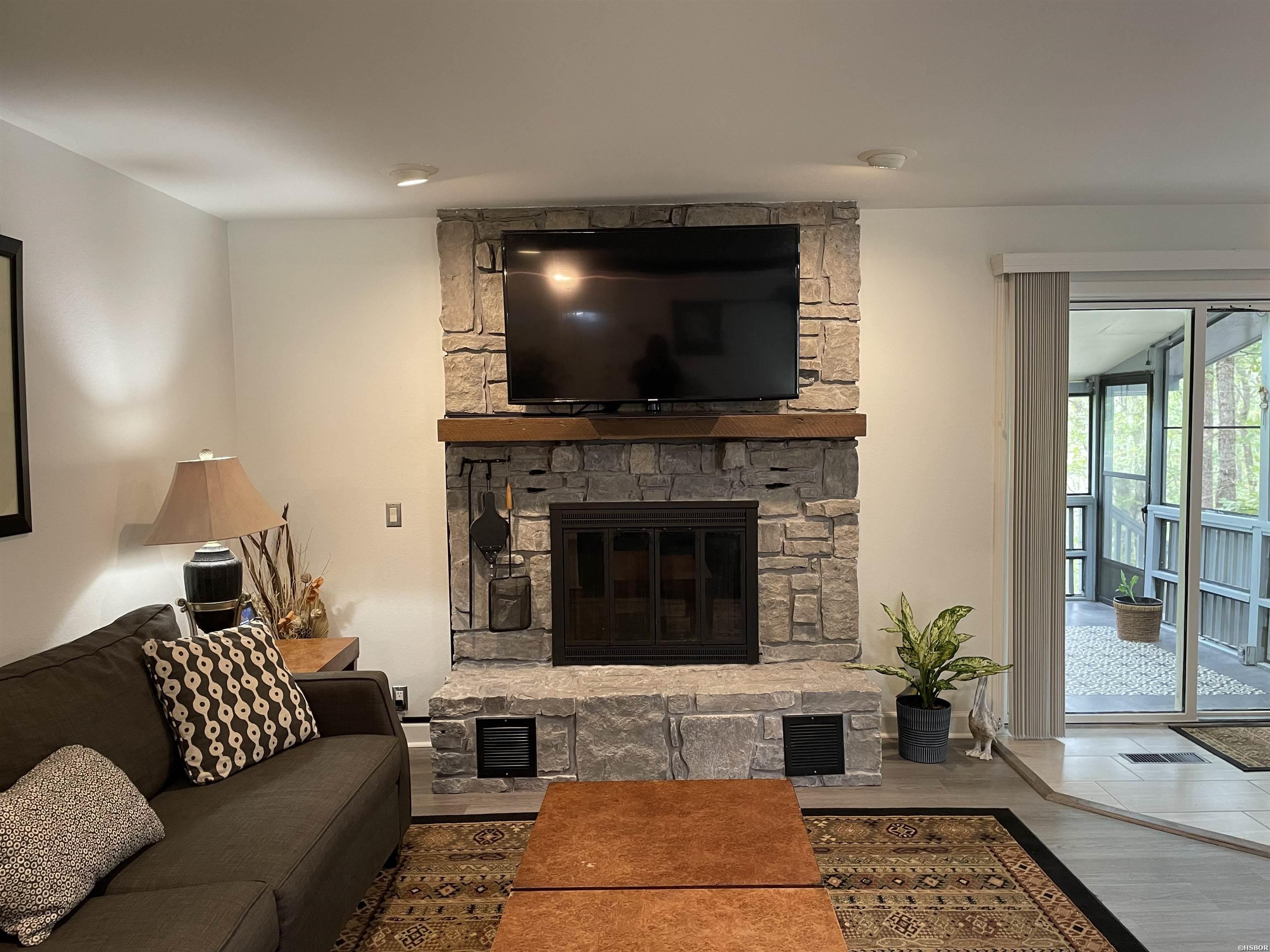 Laguna Way, Hot Springs Village, AR 71909 #1
