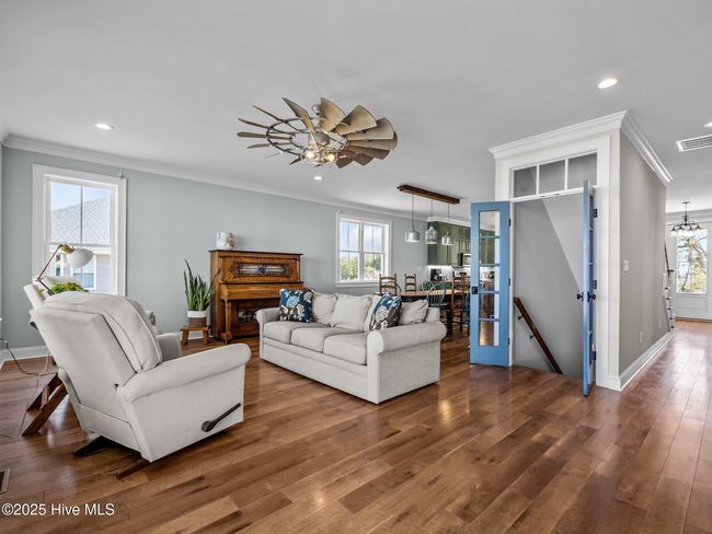 130 Maxwell Dr, House other with 5 bedrooms, 4 bathrooms and 2 parking in Harkers Island NC | Image 4