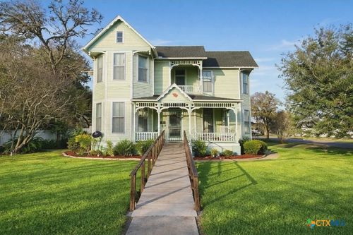 408 E Prairie St, Cuero, TX, 77954-2663 | Card Image