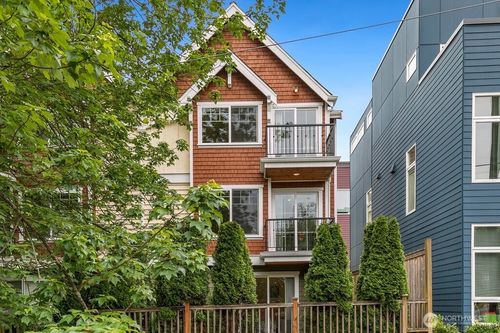 1137 26th Ave, Seattle, WA, 98122-4919 | Card Image