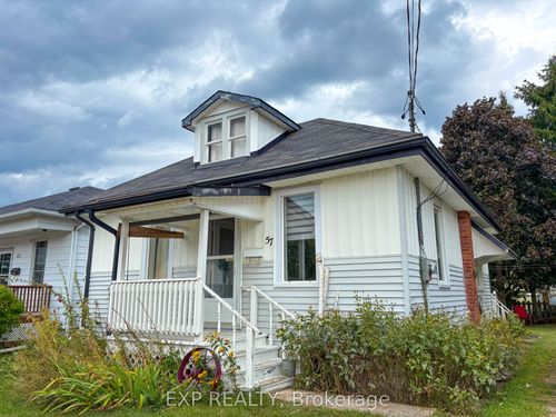 57 Bank St S, Renfrew, ON, K7V2E5 | Card Image