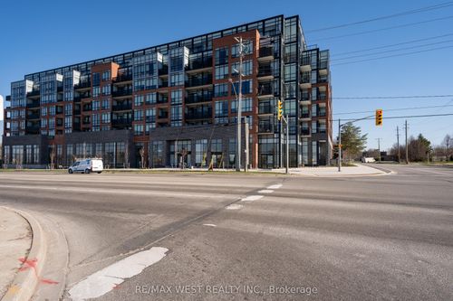 231-681 Yonge St, Barrie, ON, L4N4E8 | Card Image