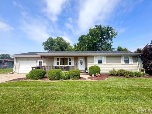 318 S Breckenridge Ave, Palmyra, MO, 63461-1310 | Card Image