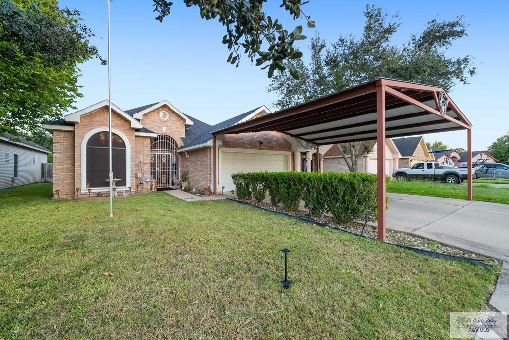 Residential in Weslaco