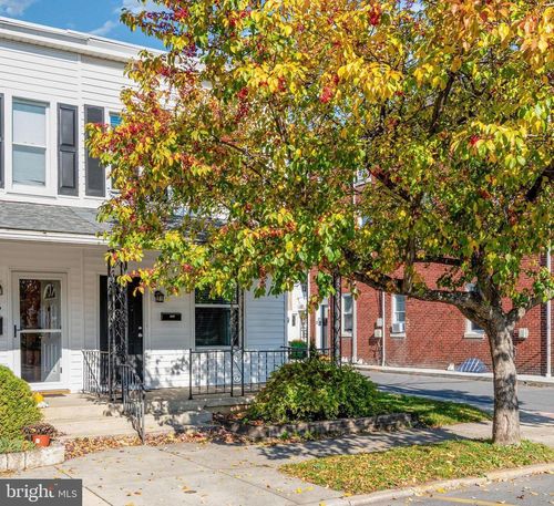 403 Herman Ave, LEMOYNE, PA, 17043-1943 | Card Image