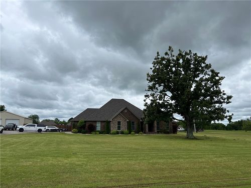 2704 Bugscuffle Rd, Lavaca, AR, 72941-3059 | Card Image