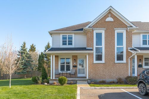 14-426 Grange Rd, Guelph, ON, N1E7E4 | Card Image