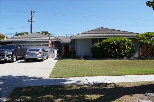 2454 Beacon St, Fullerton, CA, 92835-3102 | Card Image