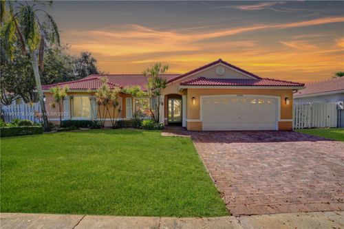 13300 Sw 17th Ct, Miramar, FL, 33027-3421 | Card Image