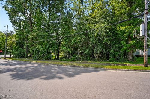 1500 Home Ave, Akron, OH, 44310 | Card Image