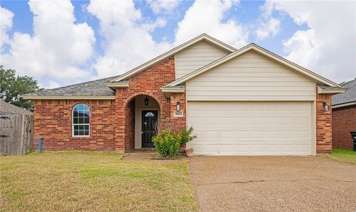 3822 Julia Ln, Corpus Christi, TX, 78414-5806 | Card Image