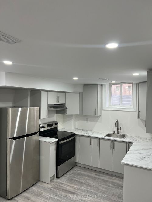 bsmt-16 Wilsongary Cir, Ajax, ON, L1T0G7 | Card Image