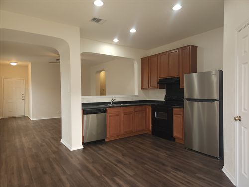 205 Beech Dr, Kyle, TX, 78640-5558 | Card Image