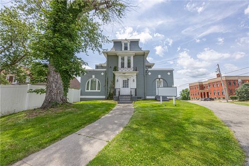 121 Ridge Ave, Washington, PA, 15301-3448 | Card Image