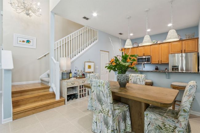 Stylish and energy-efficient lighting enhancing each space. | Image 7