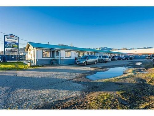 44477 Yale Rd, Chilliwack, BC, V2R4H2 | Card Image