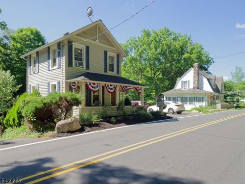 205 Main Rd, Montville, NJ, 07045-9727 | Card Image