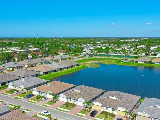 1176 Enbrook Loop, House other with 2 bedrooms, 2 bathrooms and 2 parking in NAPLES FL | Image 32