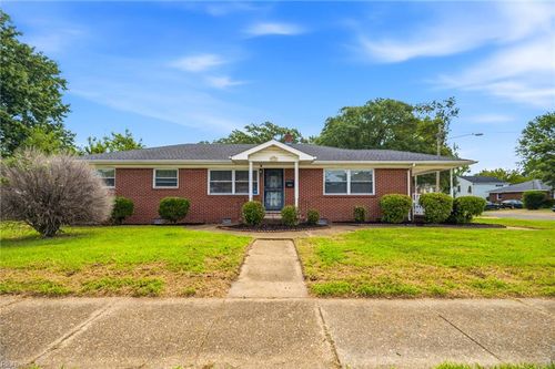 9422 N Beach View Street, Norfolk, VA, 23503 | Card Image