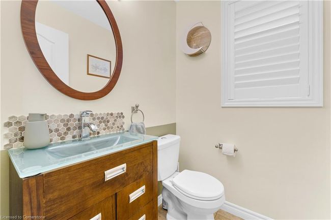 572 Altheim Cres, House other with 3 bedrooms, 4 bathrooms and 4 parking in Waterloo ON | Image 6