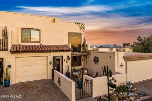 606 E Camino Lujosa, Tucson, AZ, 85704-5806 | Card Image