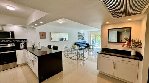 201-19370 Collins Ave, Sunny Isles Beach, FL, 33160-2247 | Card Image