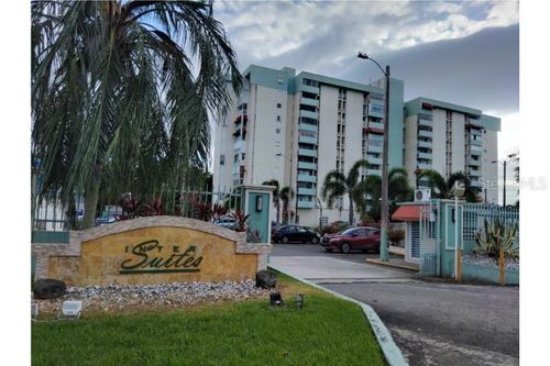 8-190 Marginal Los Angeles, Carolina, PR, 00979 | Card Image